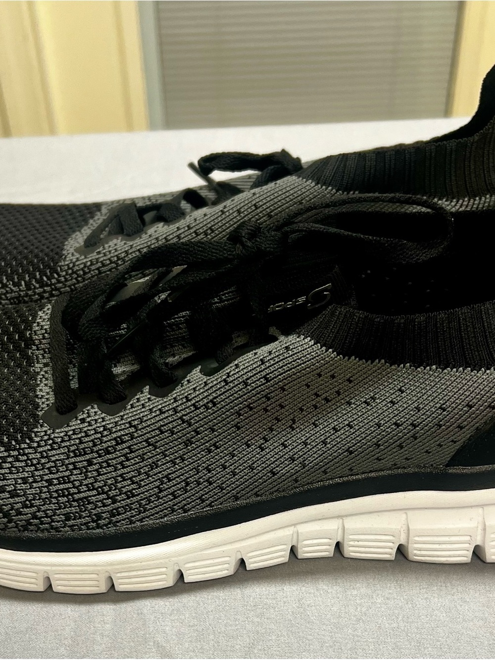 Skechers Men's Black & Gray Knit Athletic Slip-On Sneaker